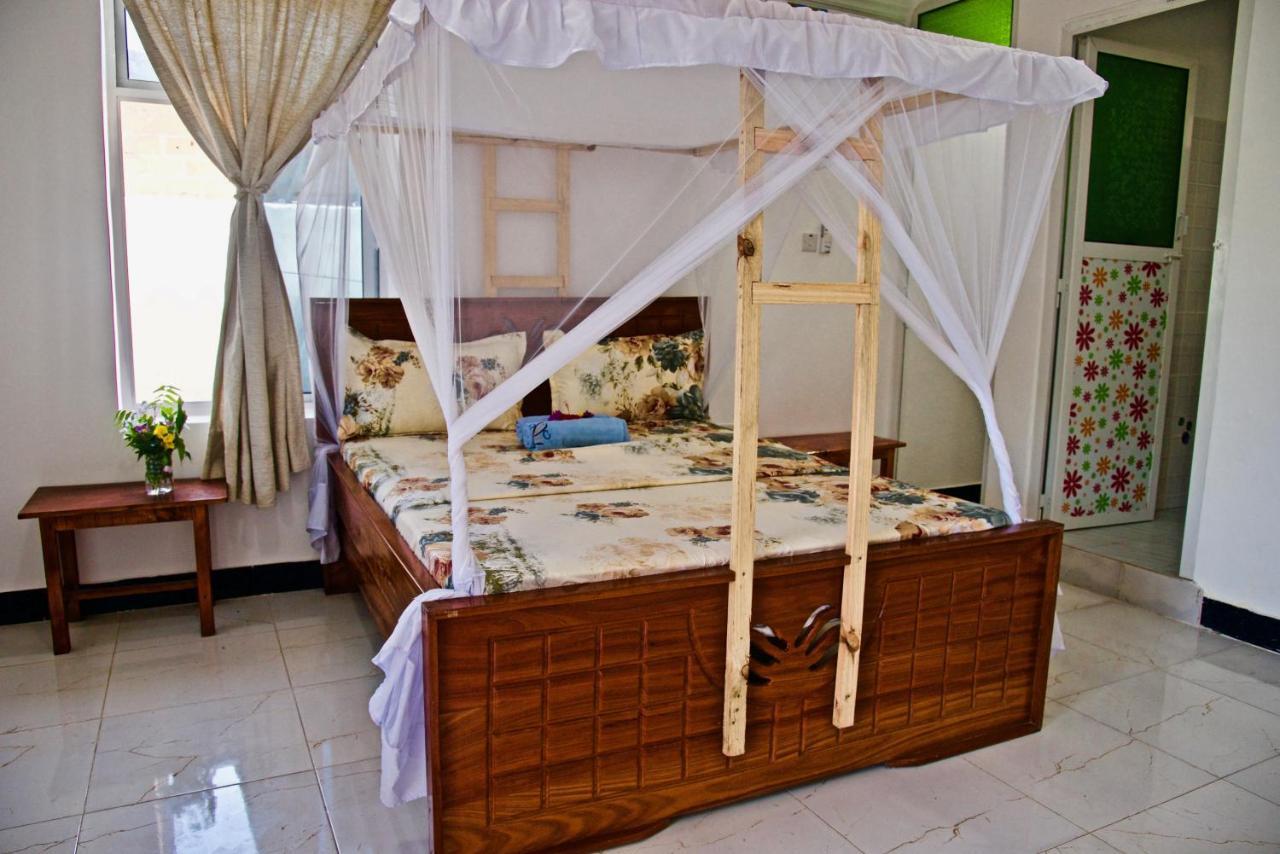 Meck'S Inn Lodge Nungwi Kültér fotó