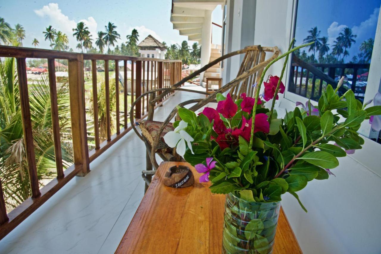 Meck'S Inn Lodge Nungwi Kültér fotó